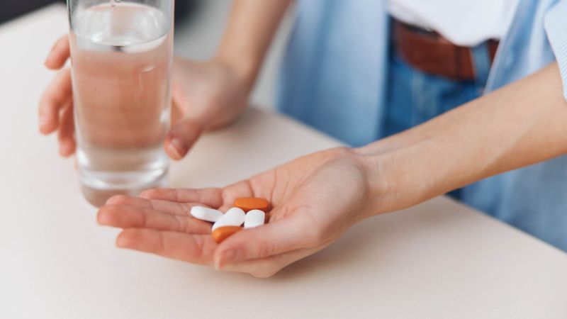 Gegen Resistenzen helfen Bakterienfresser – und natürliche Alternativen